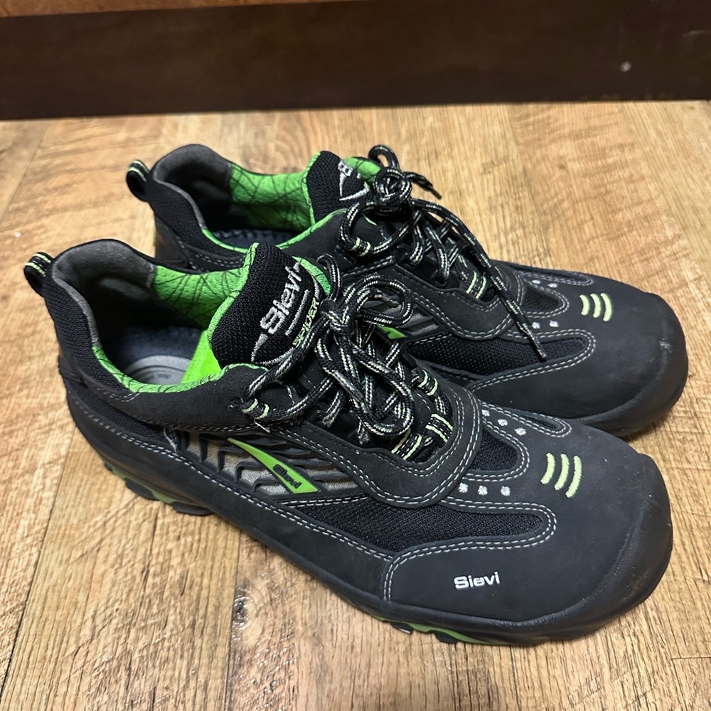 Men’s Sievi Spiderx + S1P work shoes - size 10 (EU 43) Composite Toe